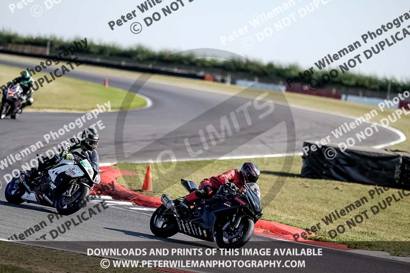 enduro digital images;event digital images;eventdigitalimages;no limits trackdays;peter wileman photography;racing digital images;snetterton;snetterton no limits trackday;snetterton photographs;snetterton trackday photographs;trackday digital images;trackday photos